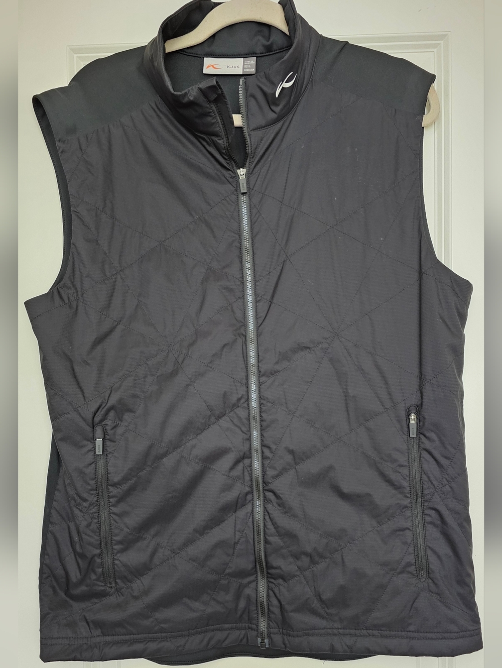 KJUS Men’s Retention Vest Black Quilted Lightweight  Full Zip Size 52L